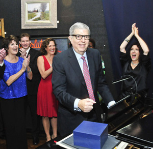 Marvin Hamlisch plays piano at Encompass' Gala honoring Mr. Hamlisch - November 20, 2011